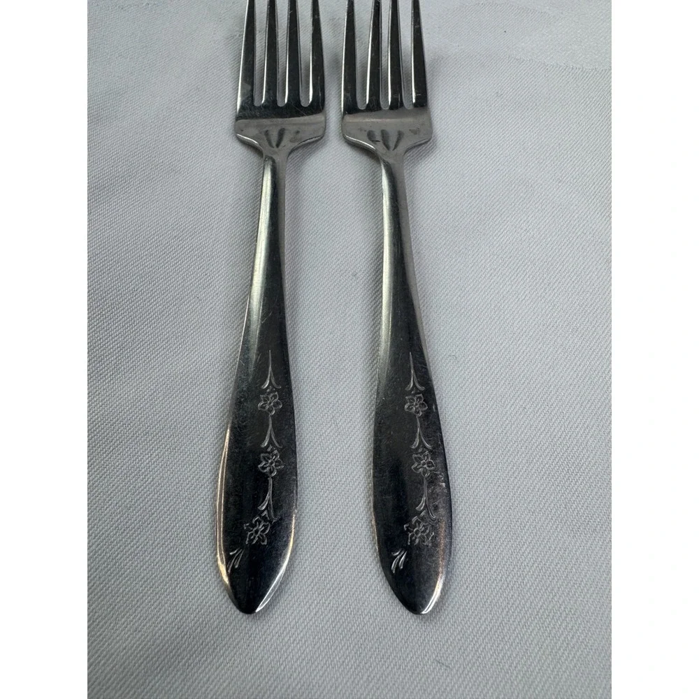 Wallace Stainless Steel Salad Forks Floral Etched Pattern Set of 2 6 Inch